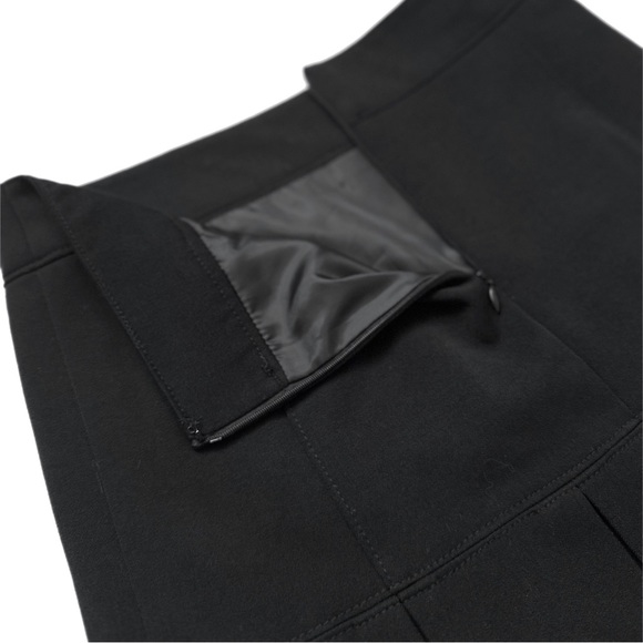 Boutiques San Francisco Pleated Black skirt Mid-Knee - Picture 5 of 9
